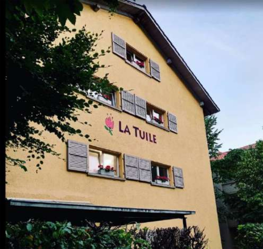 la-tuile-900